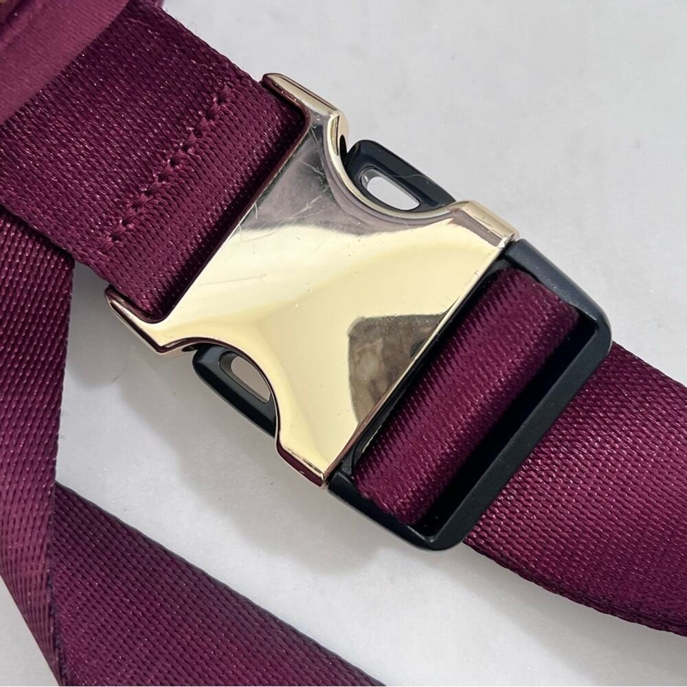 Lululemon Athletica Quilted Velour Puffer Belt Bag Gold Accents - Picture 8 of 10